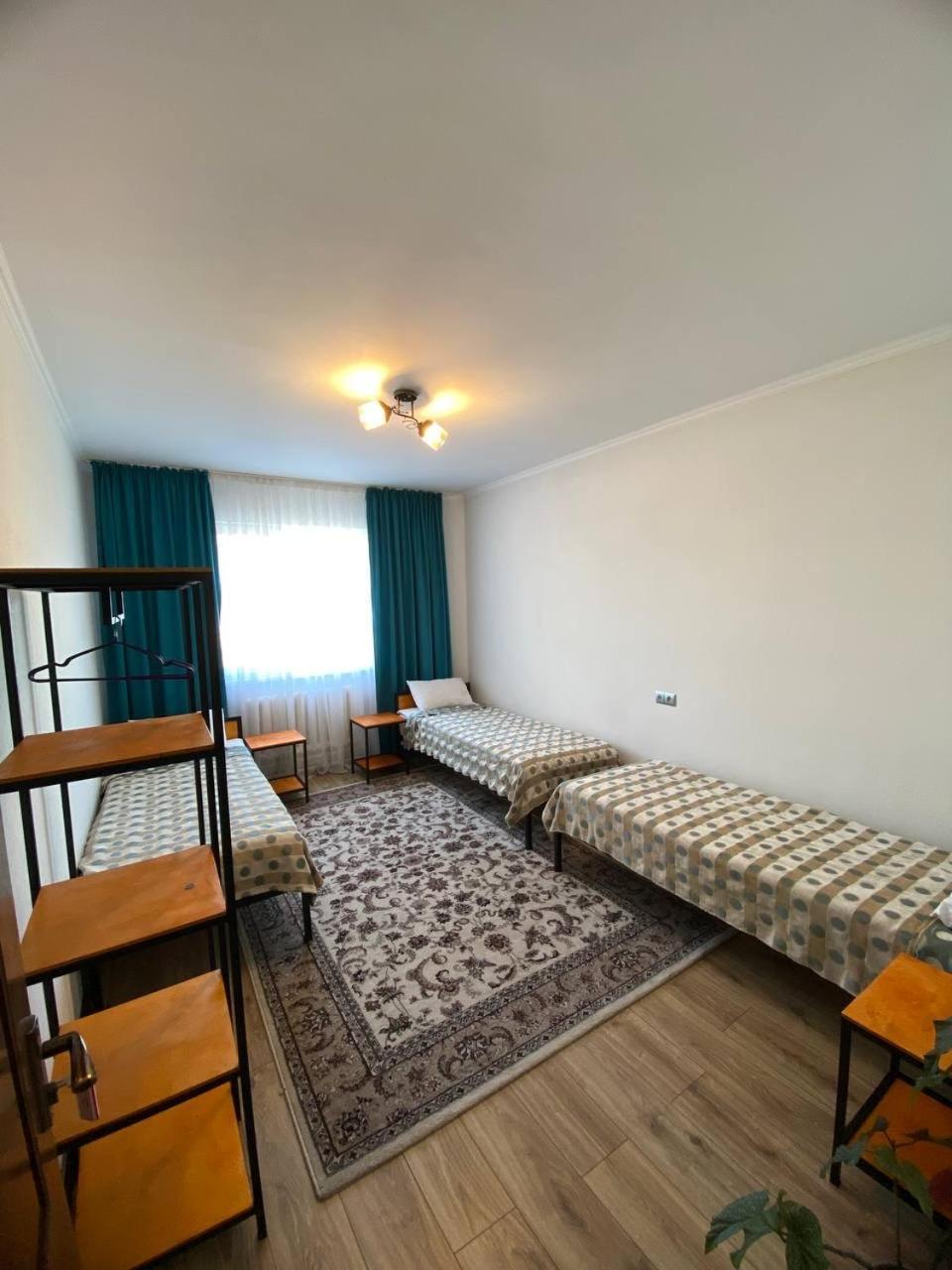 Agyn Guest House Каракол Екстериор снимка